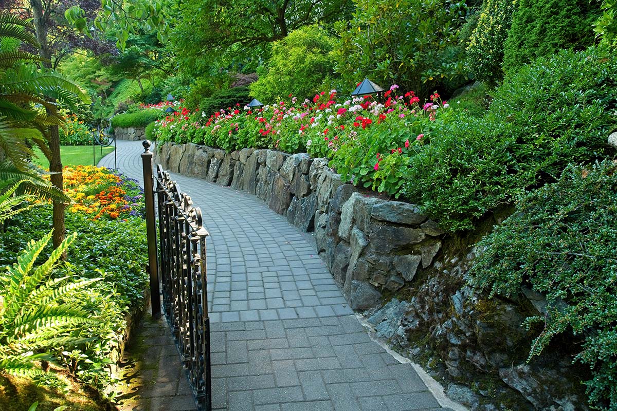 Landscape services Hamilton Ontario